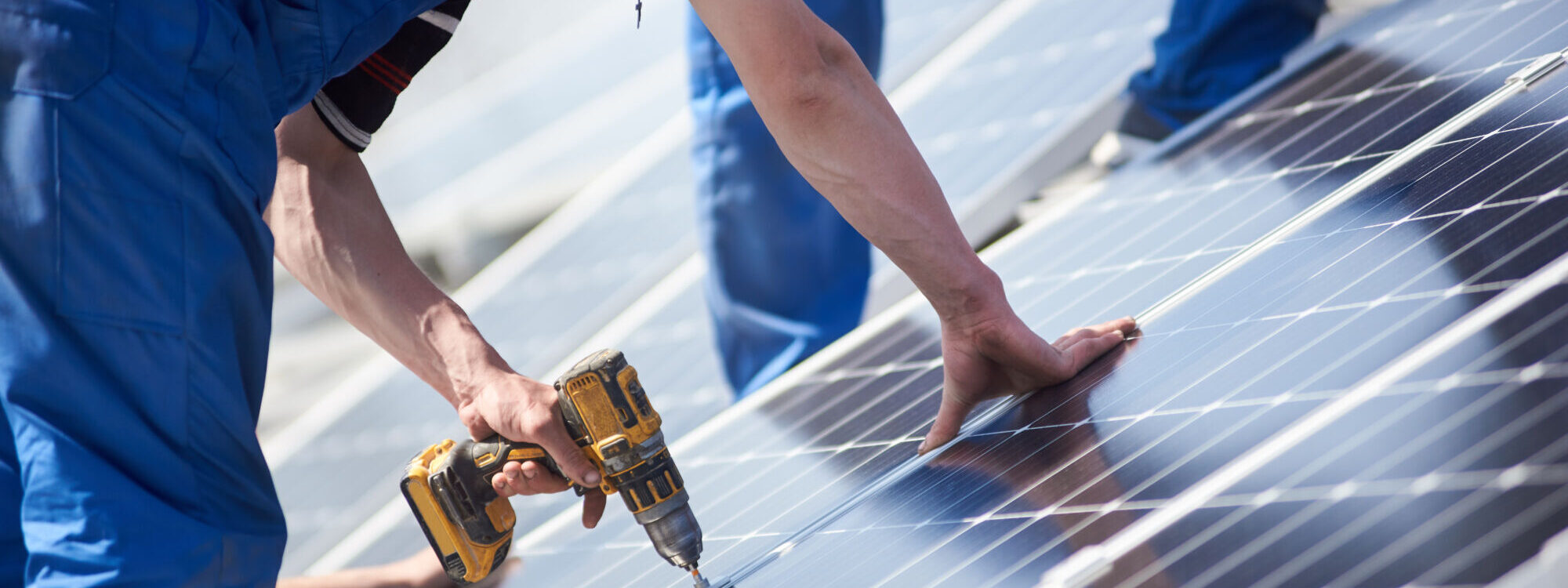 Nettoyage, entretien de panneaux solaires pour pro et syndic de copropriété vers Strasbourg et Saverne Illkirch-Graffenstaden